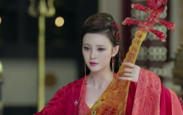 赤衣女子,赤衣女子的传奇人生